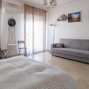 2* Guest house Papillon